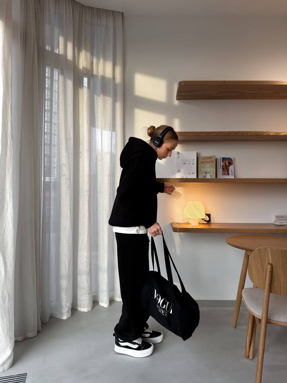 Жіночий спортивний костюм на флісі (худі + штани)