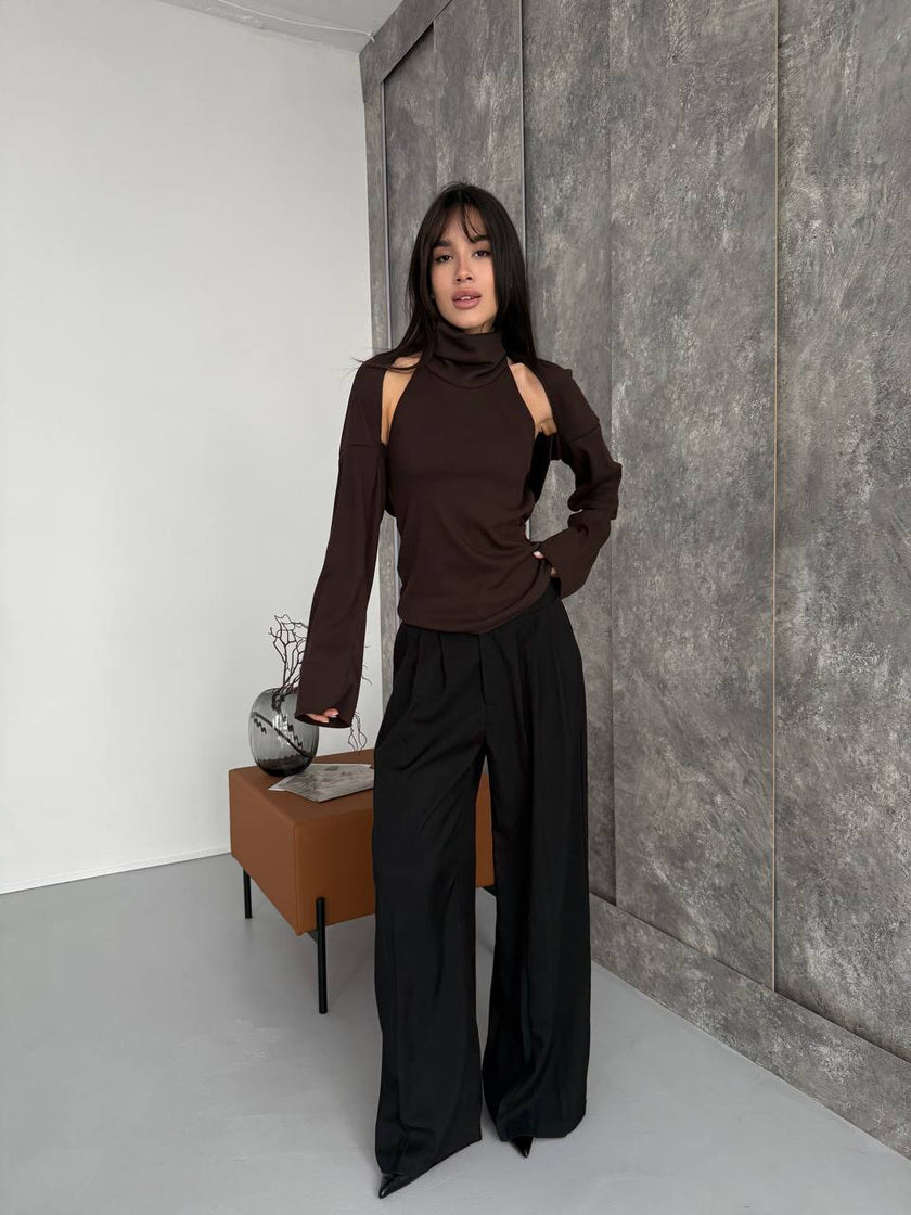 Топ з болеро з золотою застібкою