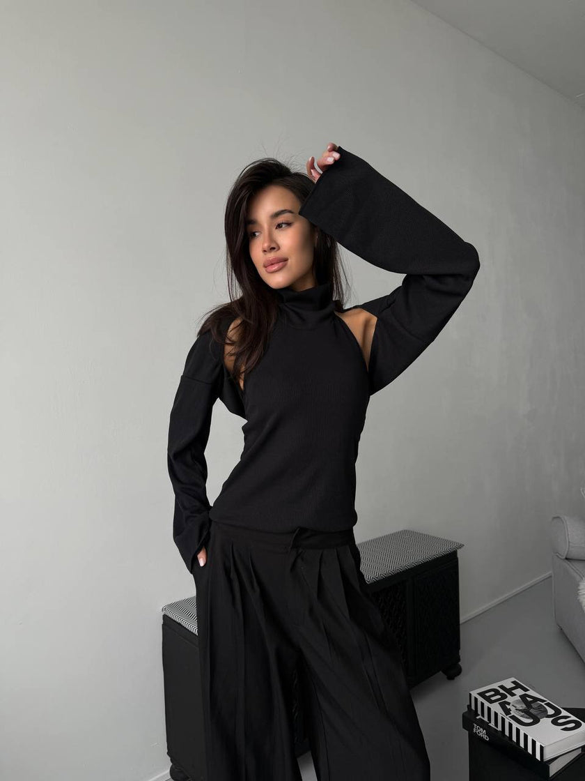 Топ з болеро з золотою застібкою