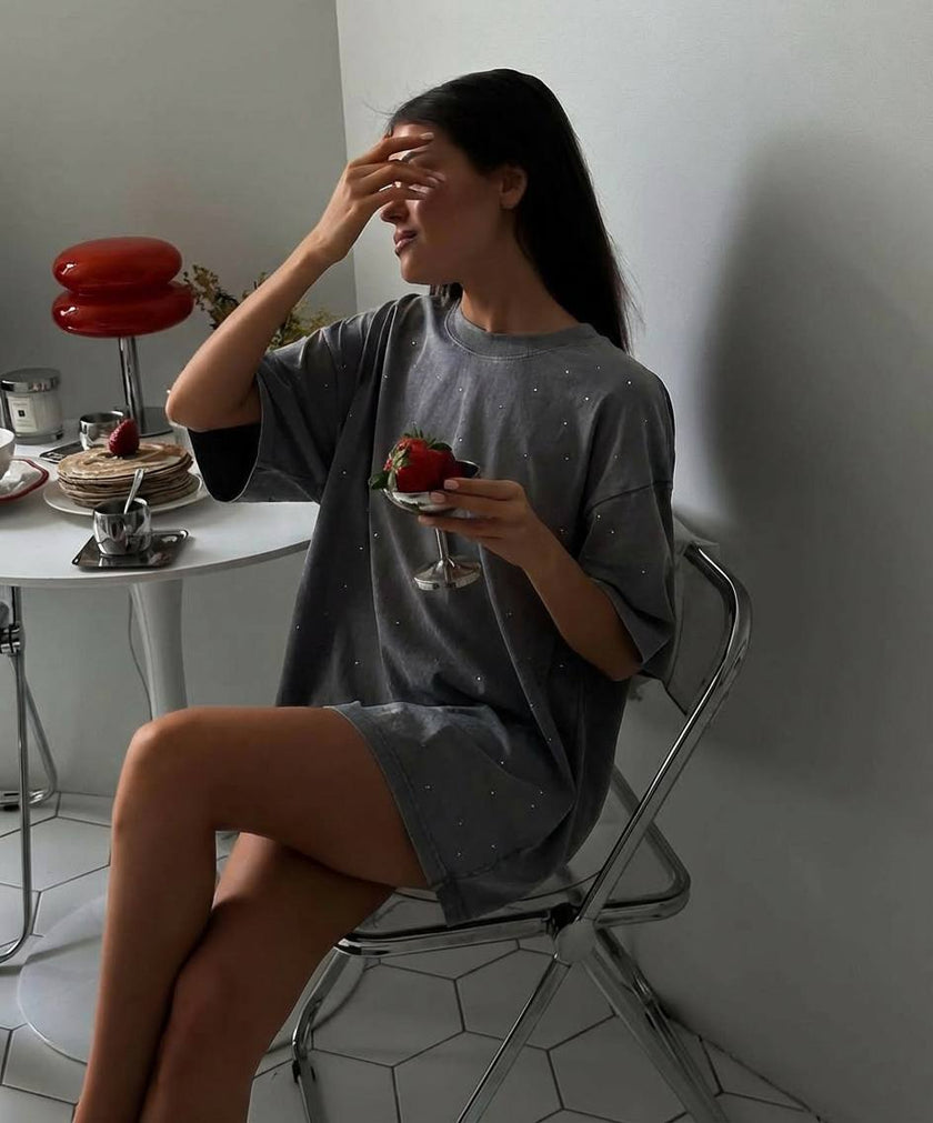 Футболка зі стразами oversize