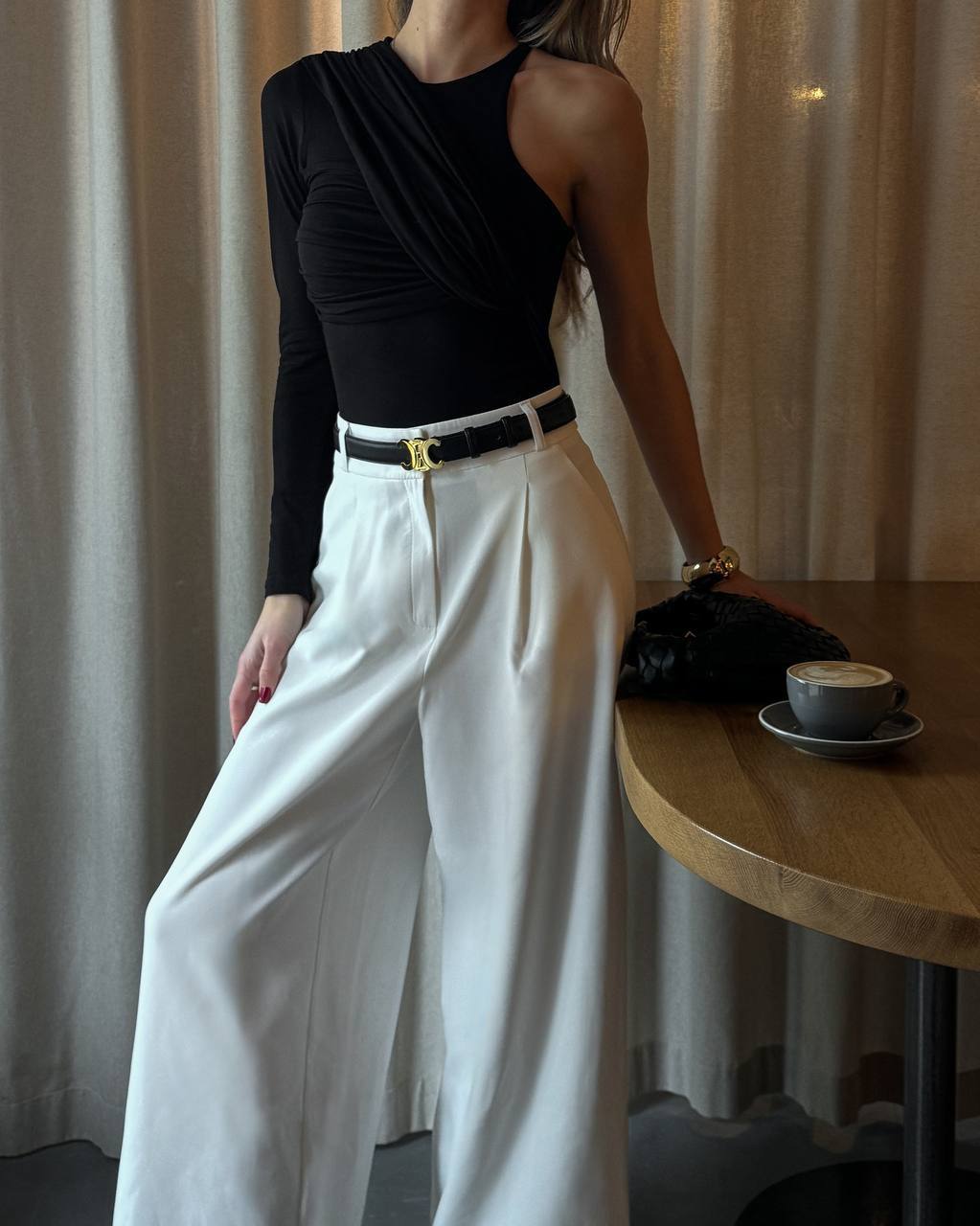 Боді з хомутом