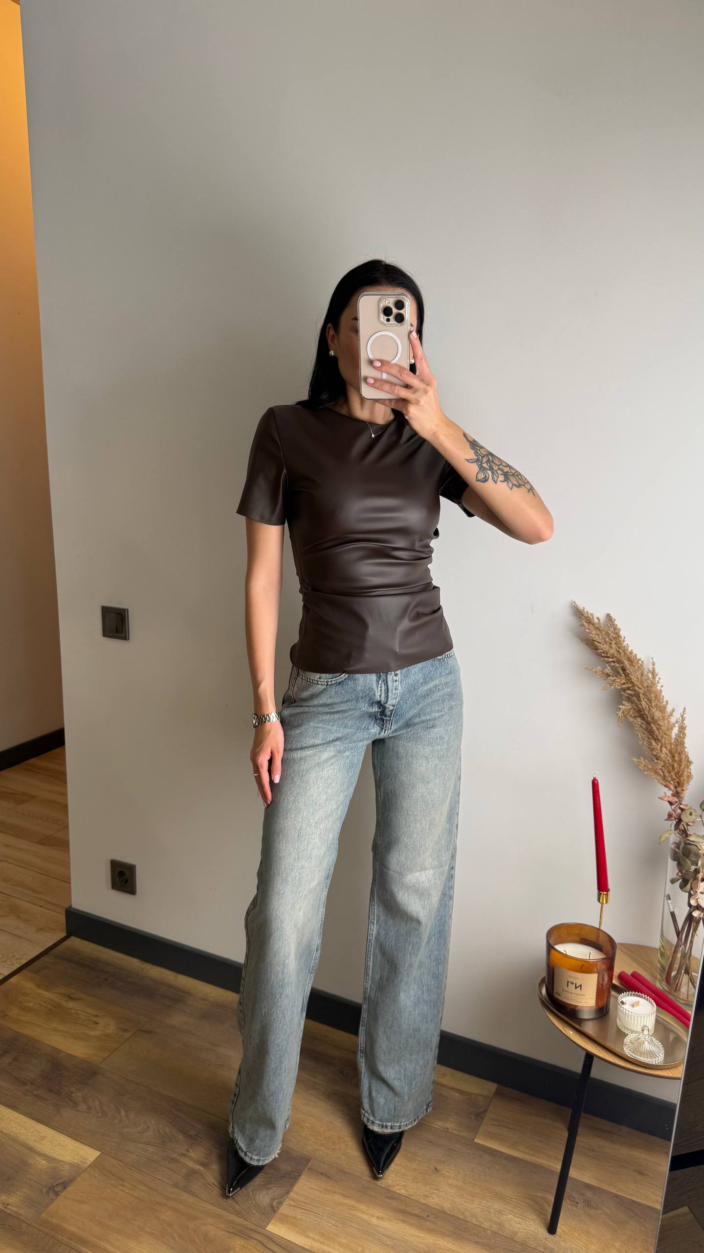 Топ-футболка жіночий з екошкіри базовий