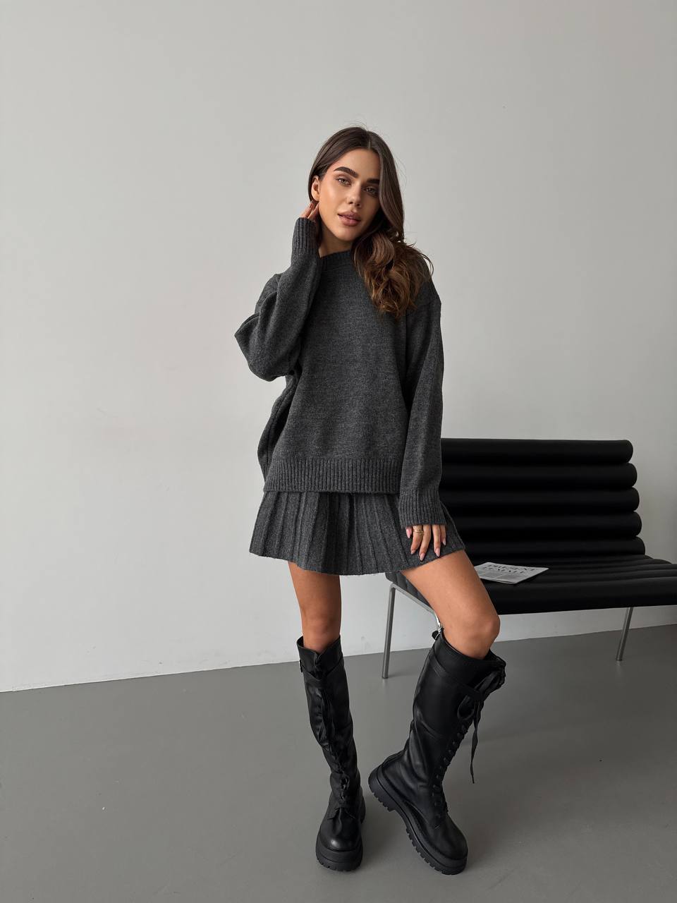 Костюм-двійка спідниця міні із светром